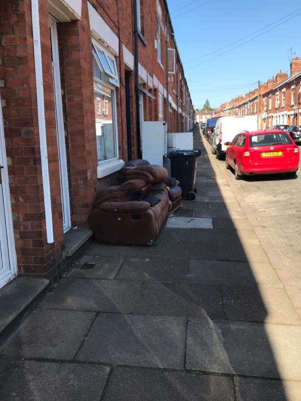 Sofa on pavement -10 Tewkesbury Street, Leicester, LE3 5HP