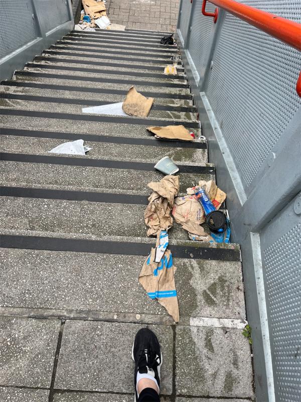 Litter -120 Victoria Dock Road, Canning Town, London, E16 1HL