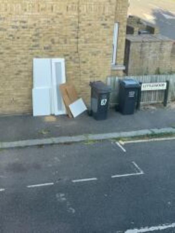 Fly tipped furniture outside 28 Littlewood
-24 Littlewood, London, SE13 6SD