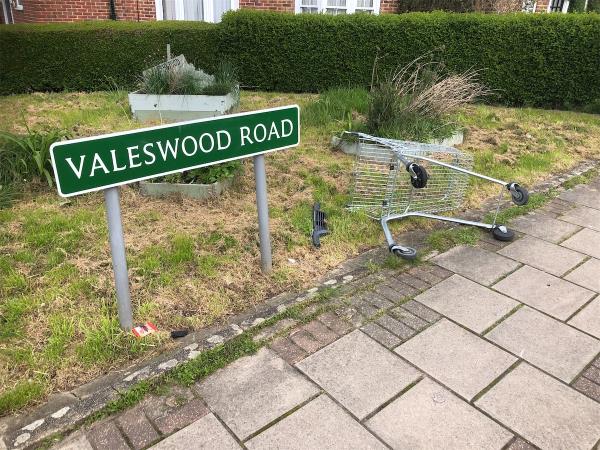 Junction of Rangefield Road. Please clear an Abandoned Lidl trolley from grass area-50 Valeswood Road, Bromley, BR1 4RF